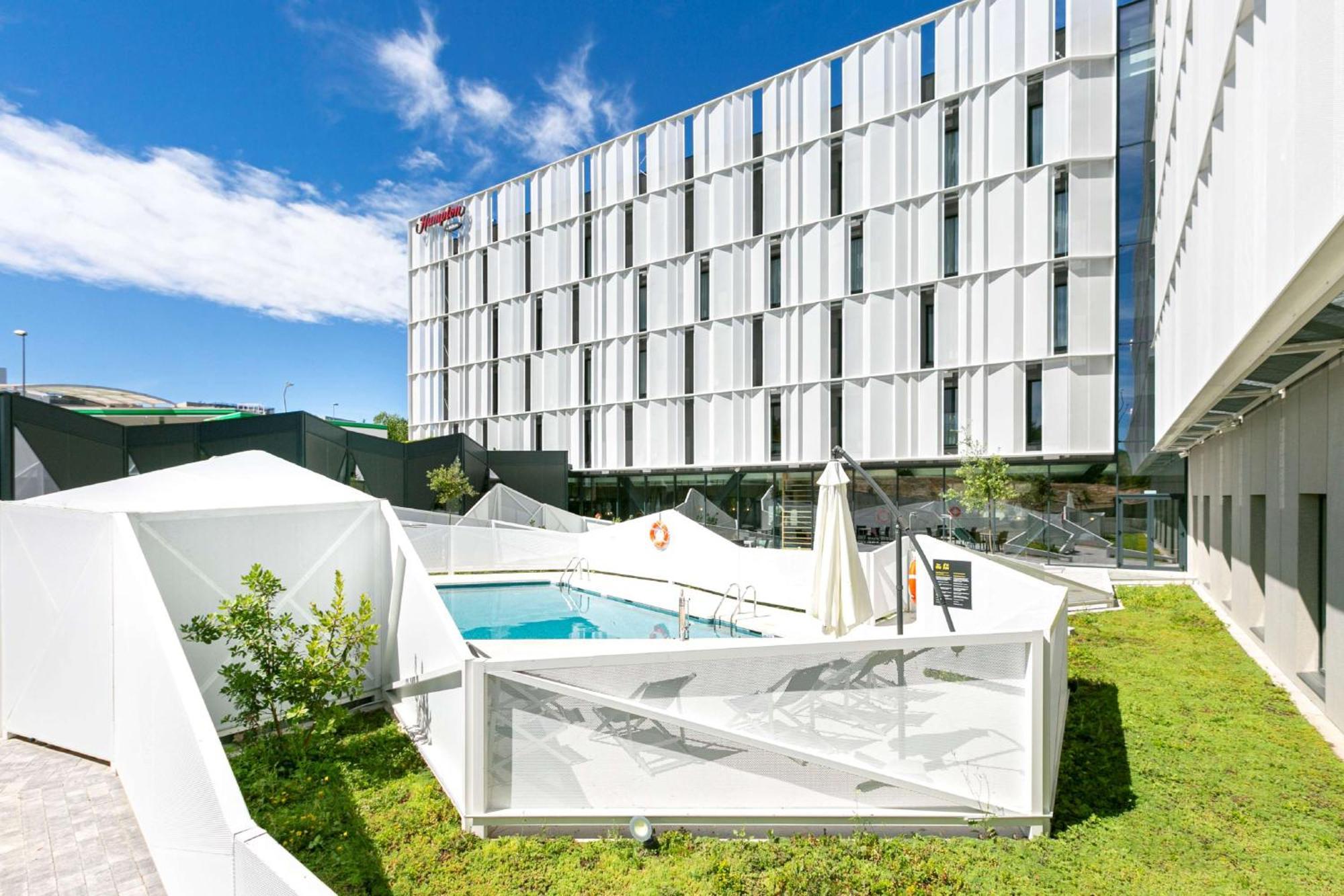 Hampton By Hilton Alcobendas Madrid Exterior photo
